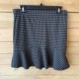 Banana Republic Houndstooth Mini Skirt Sz6